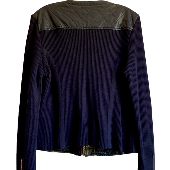 Cache faux leather front Moto jacket with gold colored zippers. Size XL - Picture 6 of 15